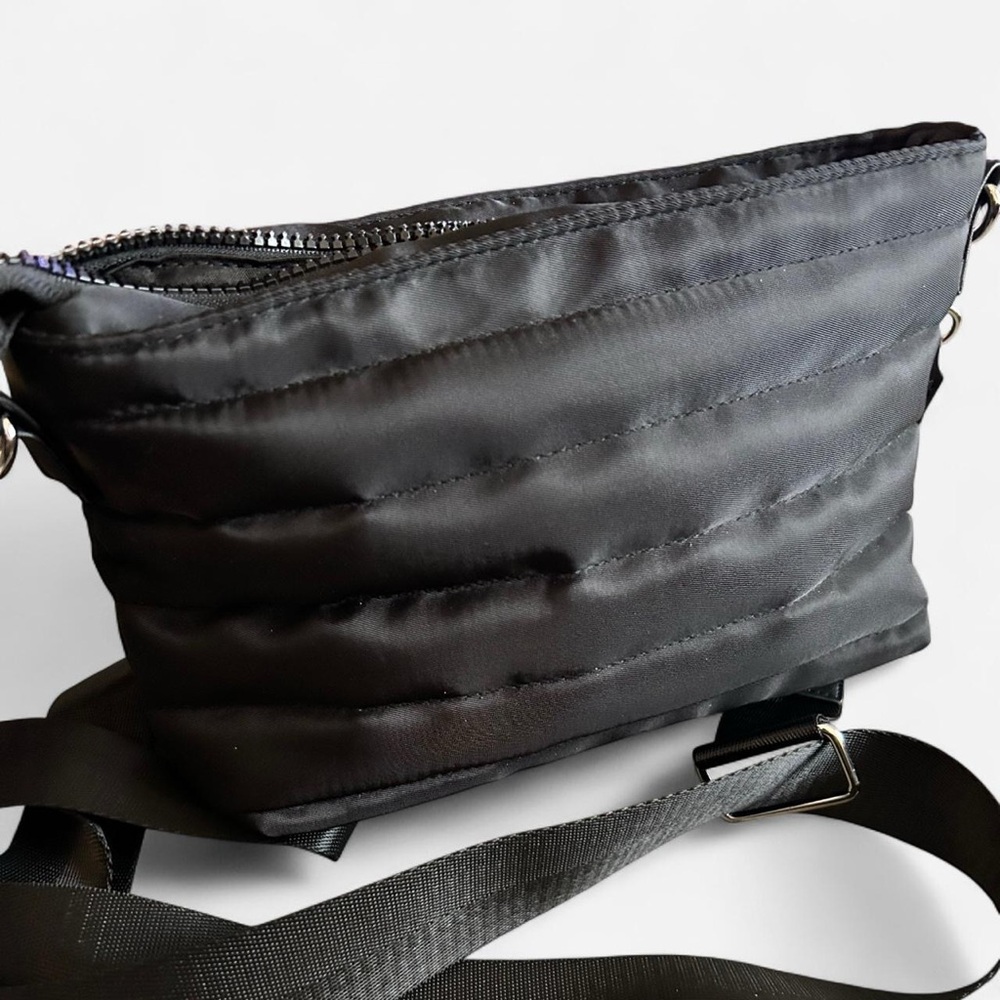 Bearpaw puffer black crossbody bag - Picture 5 of 11